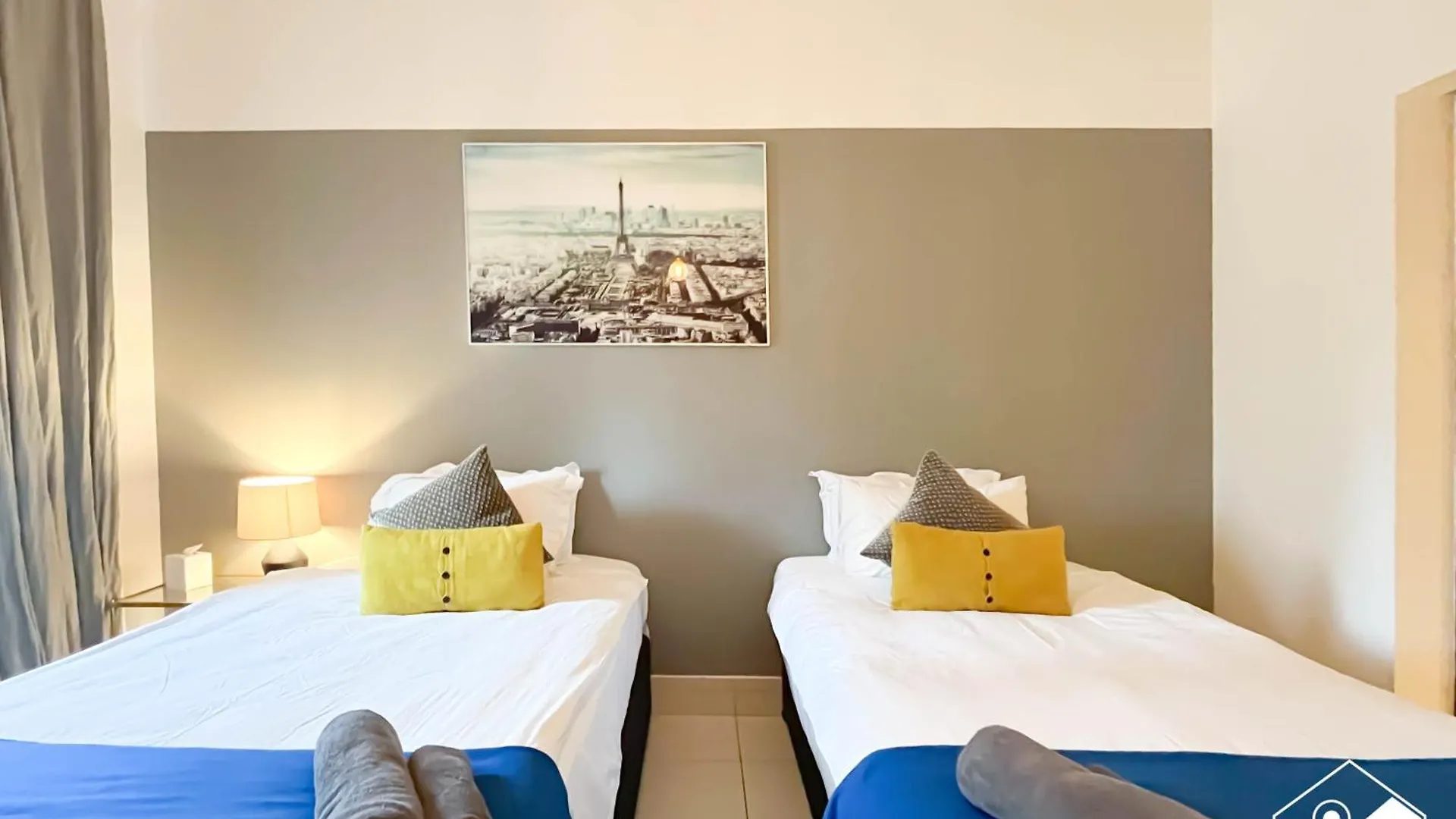 Burj Views From Balcony L Chic 2Br In Downtown Apartment Dubai 0*,